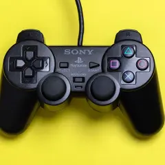 Jak podłączyć pada od PS3 do telefonu bez kabla – proste sposoby i ograniczenia