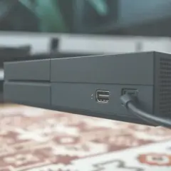 Jak podłączyć Xboxa do telewizora i uniknąć problemów z ustawieniem