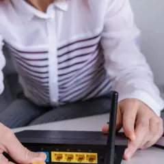 Jak podłączyć internet do komputera - proste kroki i porady