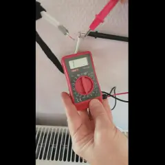 Jak sprawdzić kabel antenowy bez miernika? Multimetr pokazuje "1", co oznacza przerwę.