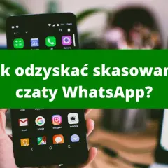Jak odzyskać usunięte wiadomości z WhatsApp bez kopii zapasowej? Dwa telefony z ikonami aplikacji, jeden w dłoni.
