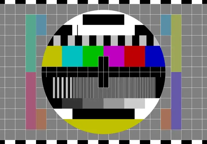 Testowy obraz telewizyjny, który może wyjaśnić, dlaczego nie ma sygnału w telewizji naziemnej.