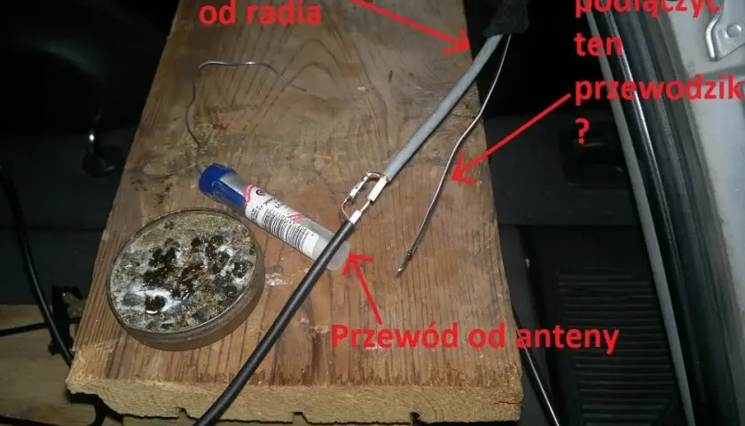 Jak łatwo podłączyć antenę wewnętrzną samochodową i uniknąć problemów