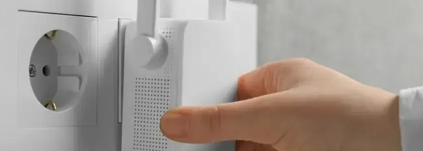 Najlepszy wzmacniacz Wi-Fi: jak uniknąć słabego sygnału w domu