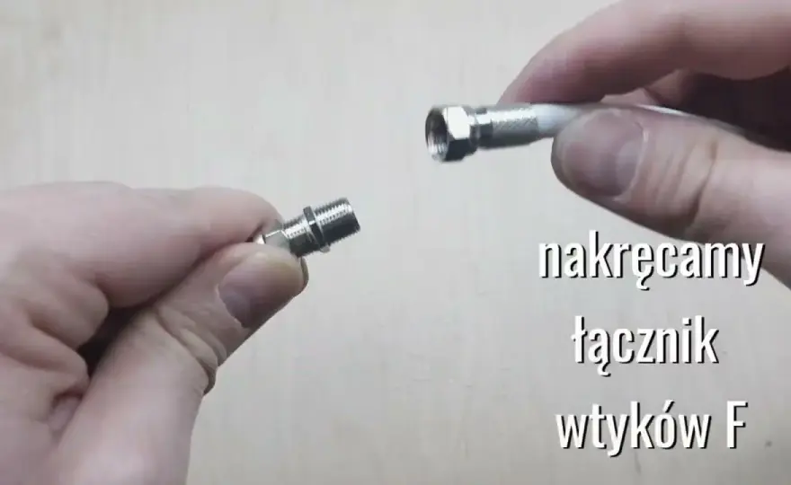 Czy można łączyć kabel antenowy bez utraty sygnału i jakości?