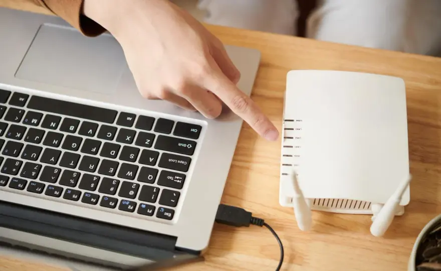 Jak połączyć drukarkę HP z Wi-Fi? Szybki poradnik!